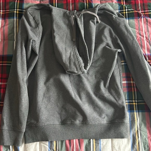 Patagonia Size M hoodie - Picture 3 of 3